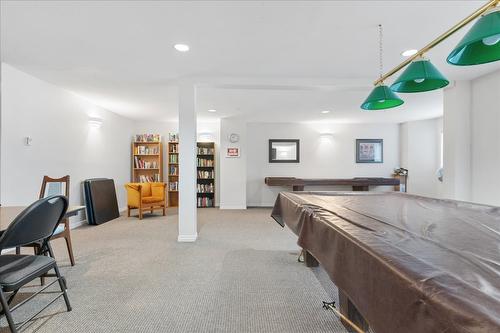 403-3806 35 Avenue, Vernon, BC - Indoor Photo Showing Other Room