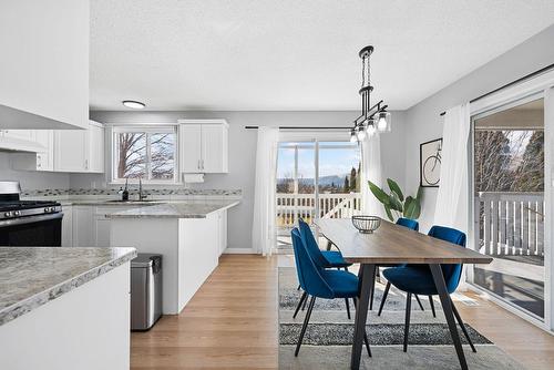 480 Eastbourne Road, Kelowna, BC - Indoor