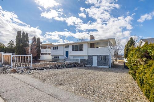 480 Eastbourne Road, Kelowna, BC - Outdoor