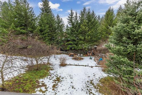 327 Evergreen Way, Vernon, BC - Outdoor