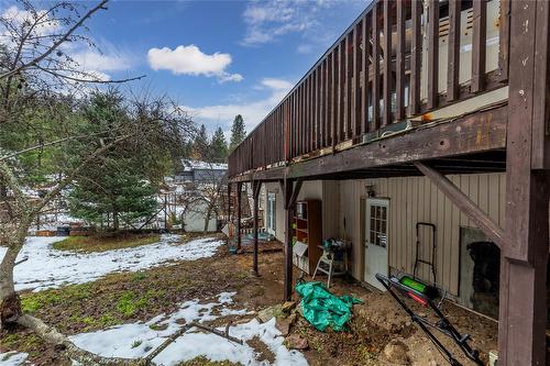 327 Evergreen Way, Vernon, BC - Outdoor