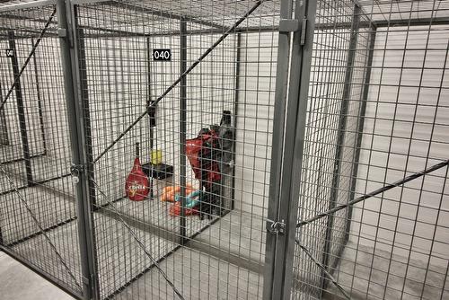 411-3340 Lakeshore Road, Kelowna, BC - Indoor Photo Showing Bathroom