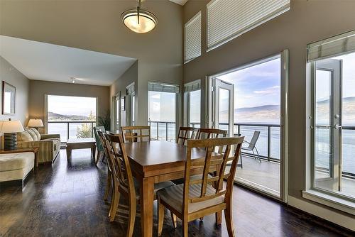 424-4205 Gellatly Road, West Kelowna, BC - Indoor With Body Of Water