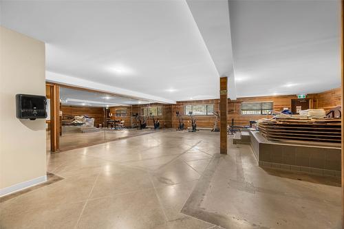 14-5485 Lac Le Jeune Road, Kamloops, BC - Indoor Photo Showing Other Room