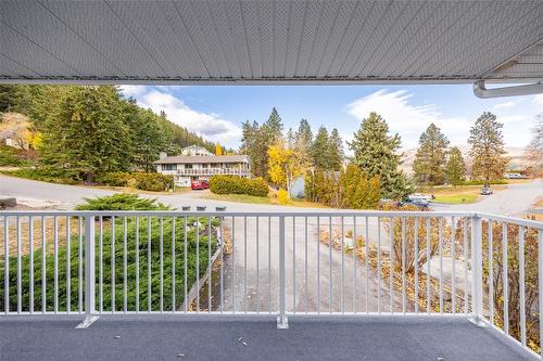 2757 Paula Road, West Kelowna, BC - Outdoor