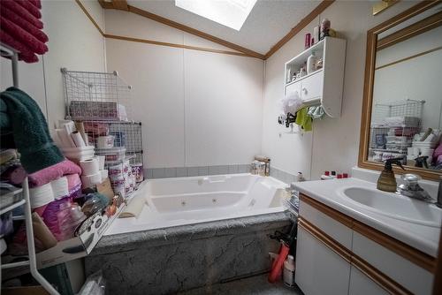 2870 Rosen Heights Road, Jaffray, BC 