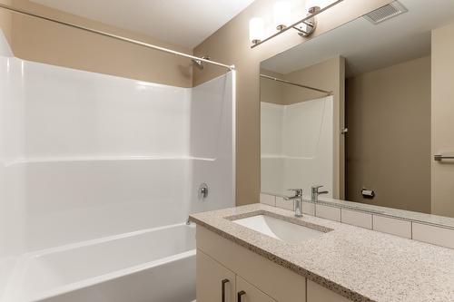 5-9700 Santina Road, Lake Country, BC - Indoor Photo Showing Bathroom