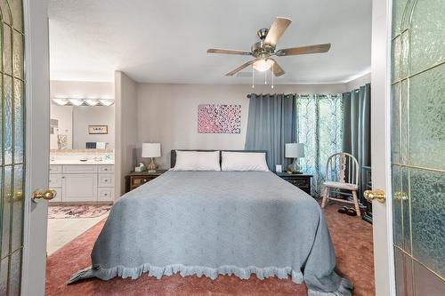 11190 3A Highway, Sanca, BC - Indoor Photo Showing Bedroom