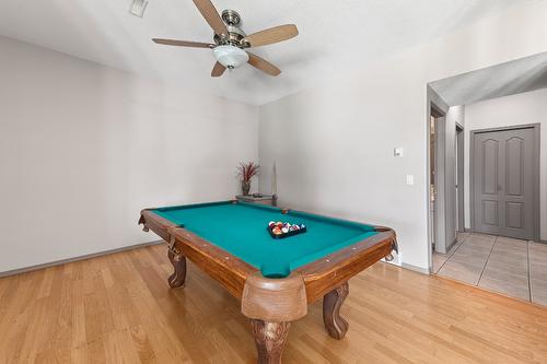 11190 3A Highway, Sanca, BC - Indoor Photo Showing Other Room