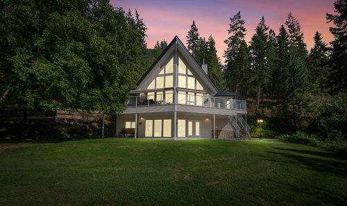 11190 3A Highway, Sanca, BC - Outdoor With Deck Patio Veranda