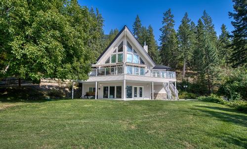 11190 3A Highway, Sanca, BC - Outdoor With Deck Patio Veranda