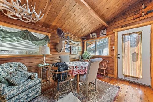 11190 3A Highway, Sanca, BC - Indoor