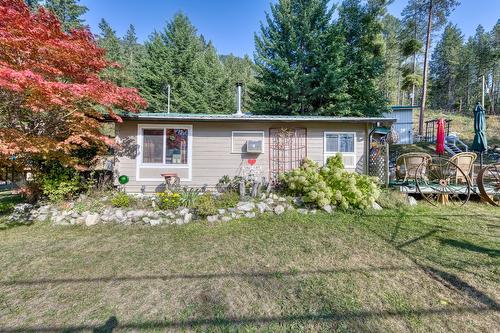 11190 3A Highway, Sanca, BC - Outdoor