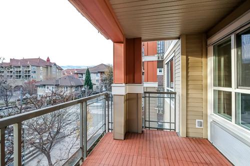 334-1099 Sunset Drive, Kelowna, BC - Outdoor With Exterior