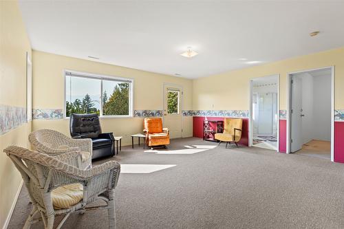 1701 Erickson Road, Creston, BC - Indoor