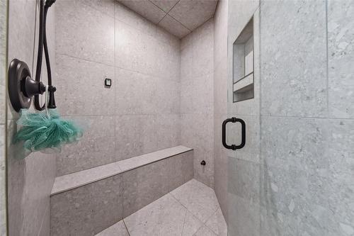 856 Antler Ridge Road, Invermere, BC - Indoor Photo Showing Bathroom