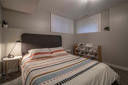 2611 Evergreen Drive, Penticton, BC - Indoor Photo Showing Bedroom