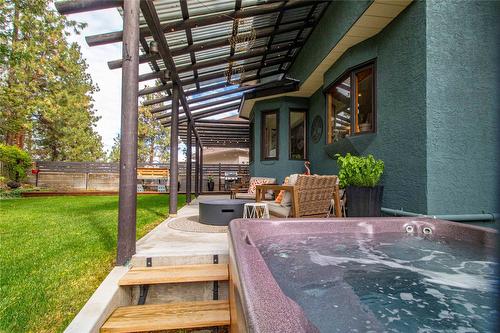2611 Evergreen Drive, Penticton, BC - Outdoor With Deck Patio Veranda