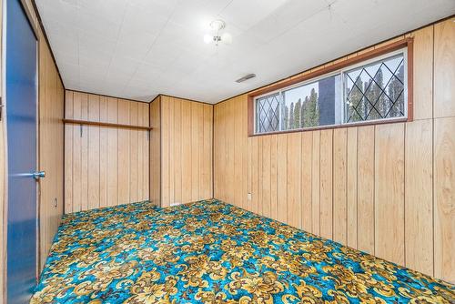6920 Buchanan Road, Coldstream, BC - Indoor Photo Showing Other Room