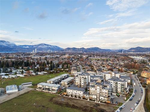 406-3638 Mission Springs Drive, Kelowna, BC - Outdoor With View
