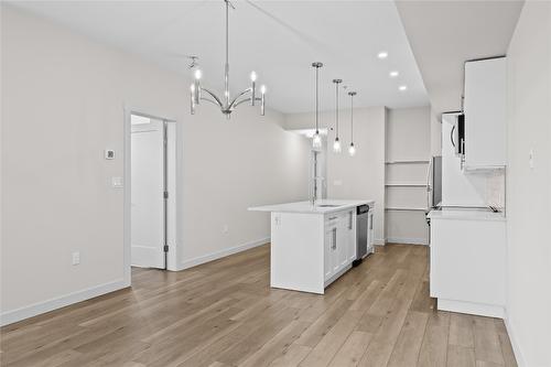 406-3638 Mission Springs Drive, Kelowna, BC - Indoor