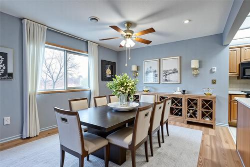 314-2110 Hoy Street, Kelowna, BC - Indoor Photo Showing Dining Room