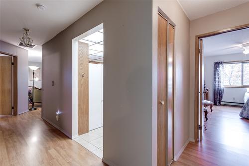 314-2110 Hoy Street, Kelowna, BC - Indoor Photo Showing Other Room
