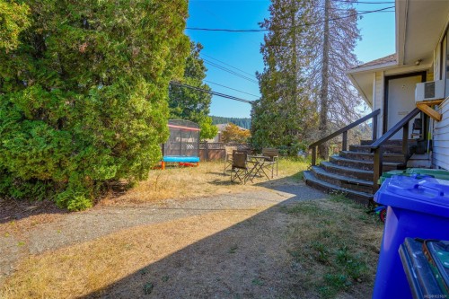 2758 Anderson Ave, Port Alberni, BC - Outdoor