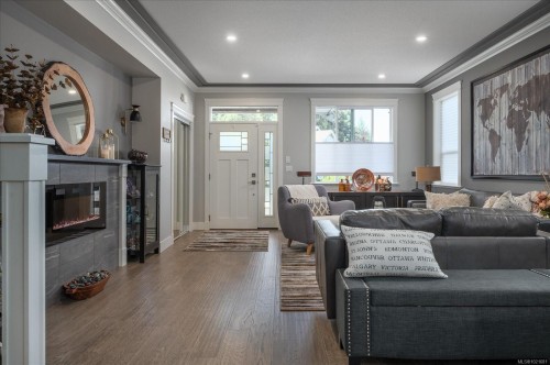 9048 Driftwood Dr, Chemainus, BC 