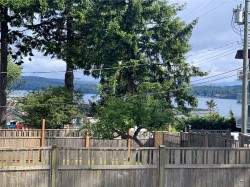 901 Dogwood St  Campbell River, BC V9W 2X6