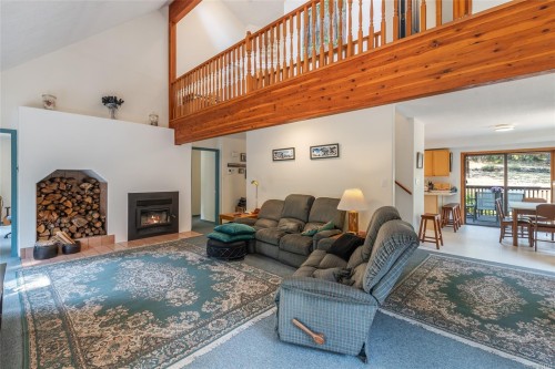 4961 Aho Rd, Ladysmith, BC 