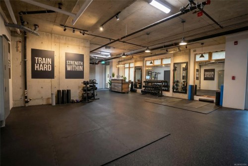 1303 Hillside Ave, Victoria, BC 