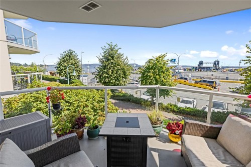 206-158 Promenade Dr, Nanaimo, BC - Outdoor With Exterior