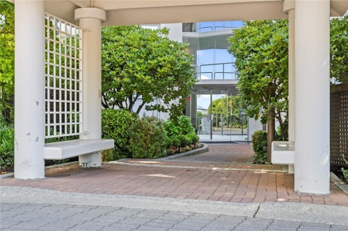 206-158 Promenade Dr, Nanaimo, BC - Outdoor
