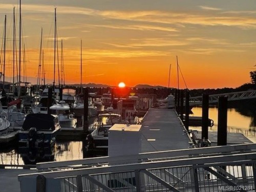 305-3529 Dolphin Dr, Nanoose Bay, BC - Outdoor With View