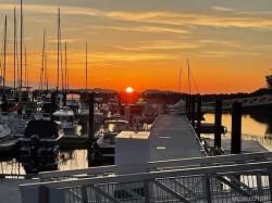 305-3529 Dolphin Dr  Nanoose Bay, BC V9P 9J7