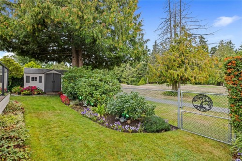 779 Mulholland Dr, Parksville, BC 