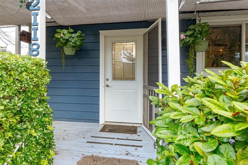 2118 Carmen Rd, Nanaimo, BC 