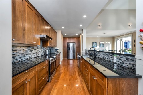 1-630 Brookside Rd, Colwood, BC 