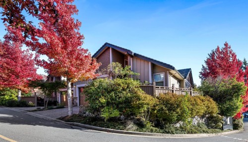 1-630 Brookside Rd, Colwood, BC 