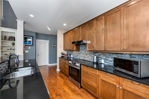 1-630 Brookside Rd, Colwood, BC 