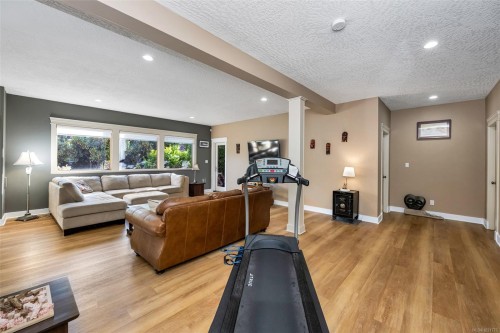 1-630 Brookside Rd, Colwood, BC 