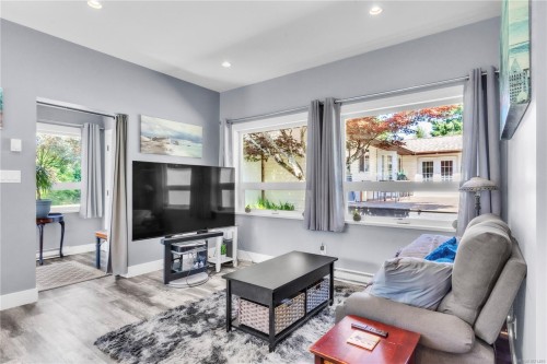 1985 Saunders Rd, Sooke, BC 