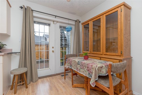 39 Eagle Lane, View Royal, BC 