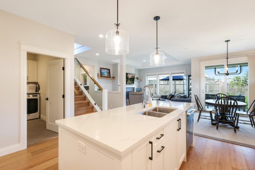 115-1444 Crown Isle Dr, Courtenay, BC 