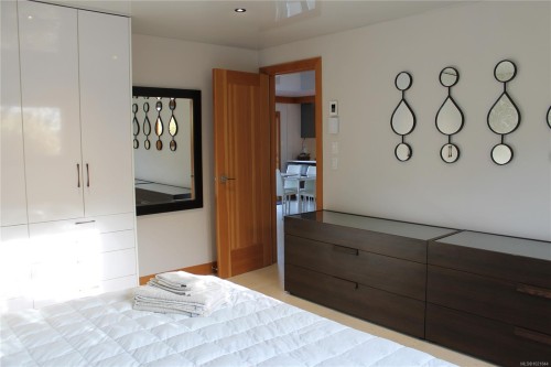 1721 Wilmot Rd, Cowichan Bay, BC 