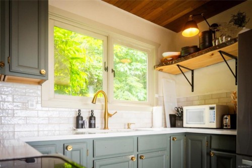 6641 Island Hwy West, Bowser, BC 