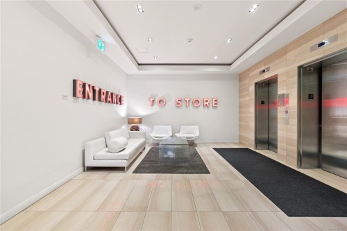 416-770 Fisgard St, Victoria, BC - Indoor Photo Showing Other Room