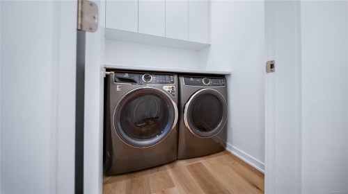 3700 Kootenay Pl, Saanich, BC 