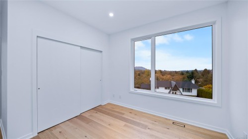 3700 Kootenay Pl, Saanich, BC 